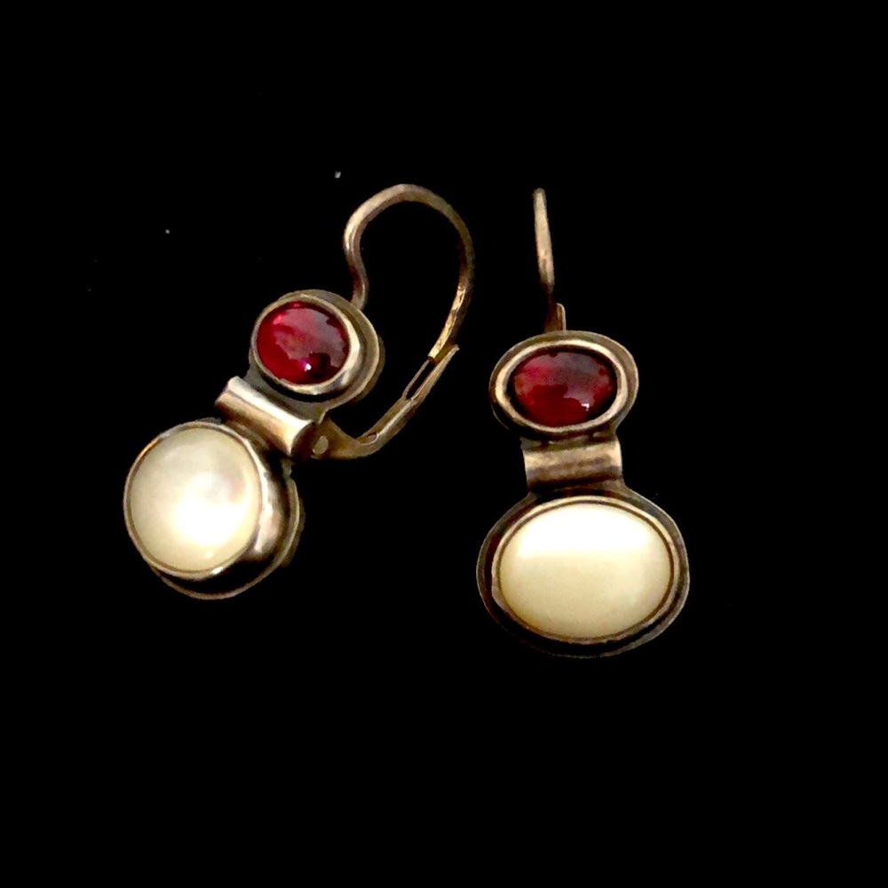 Guitar Shaped Earrings w/ White & Red/Pink Stone